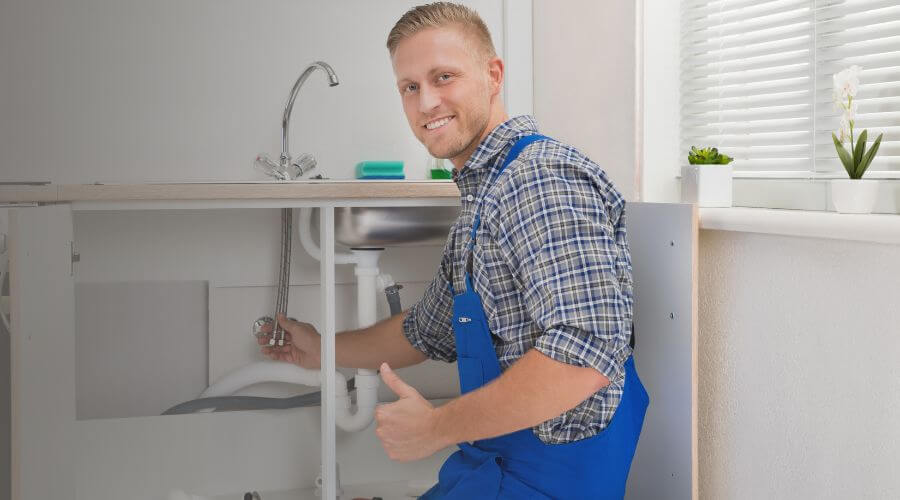 Professional Tankless Water Heater Installation in Moffett, OK